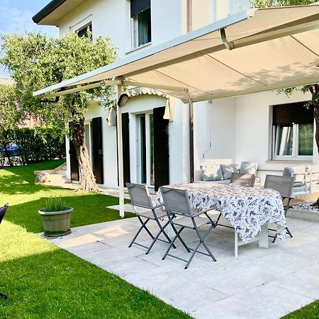 Guest Martilla Luxury & Garden Garda (Verona) Exterior foto