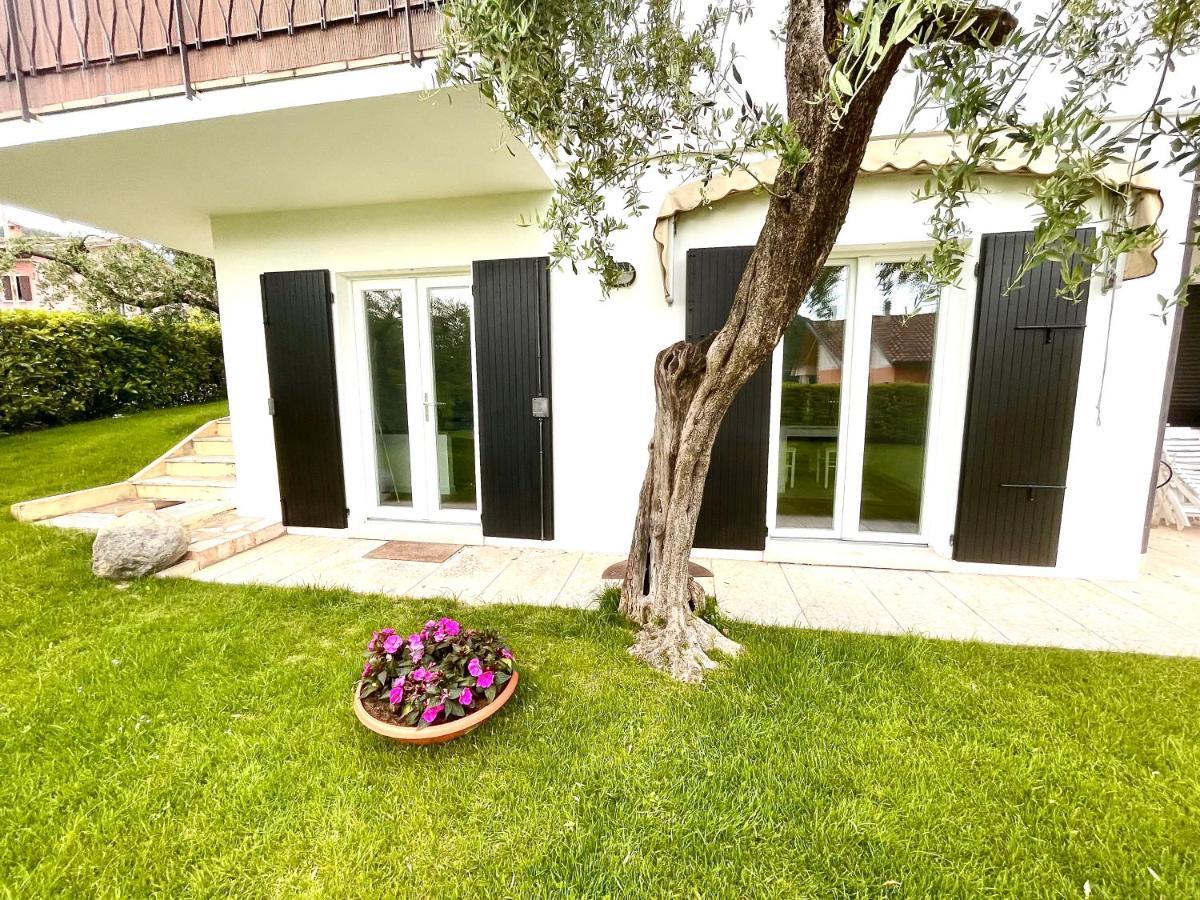Guest Martilla Luxury & Garden Garda (Verona) Exterior foto